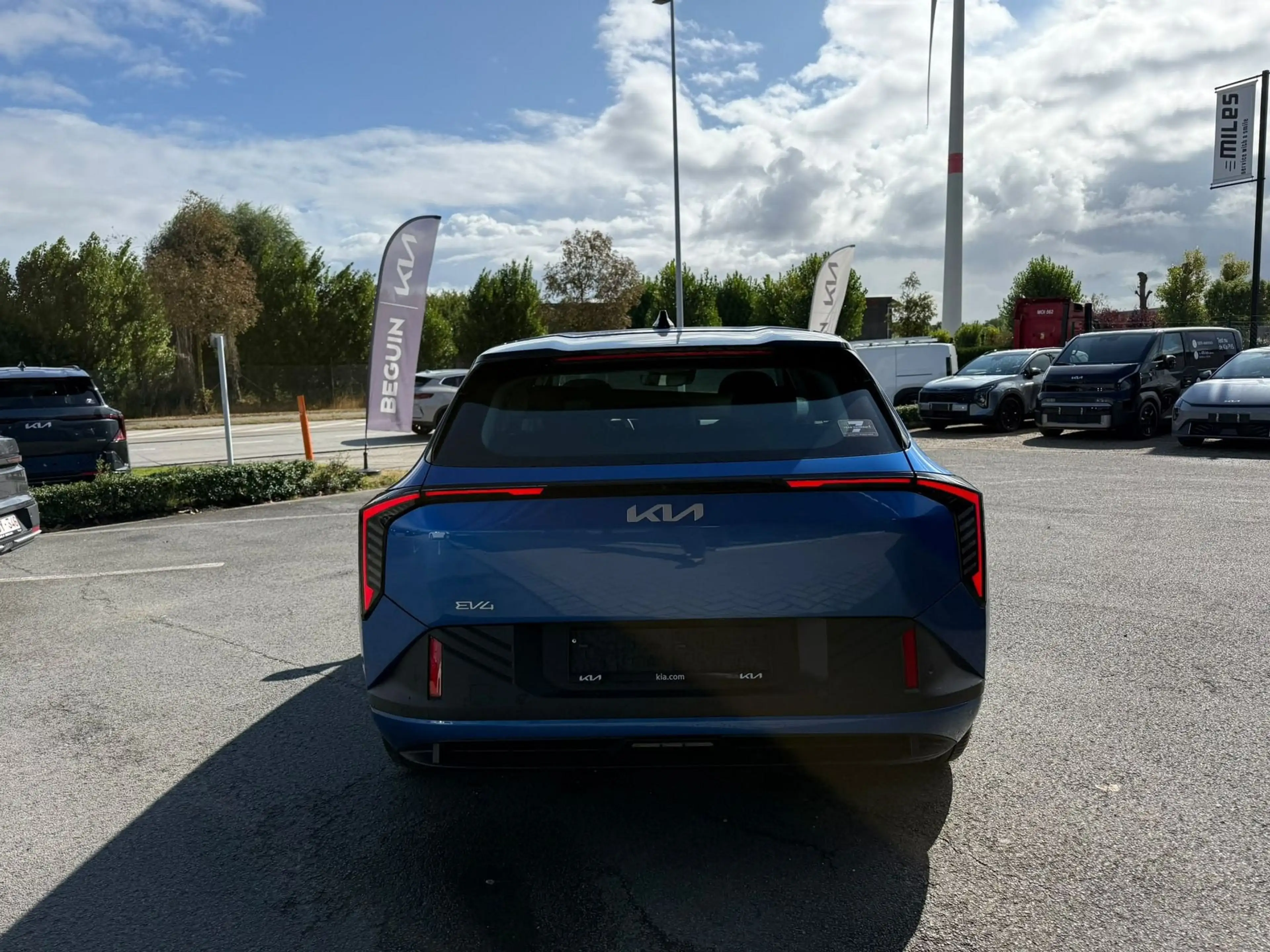 Kia EV4 Kia EV4 Bussines 81kWh — photo 5