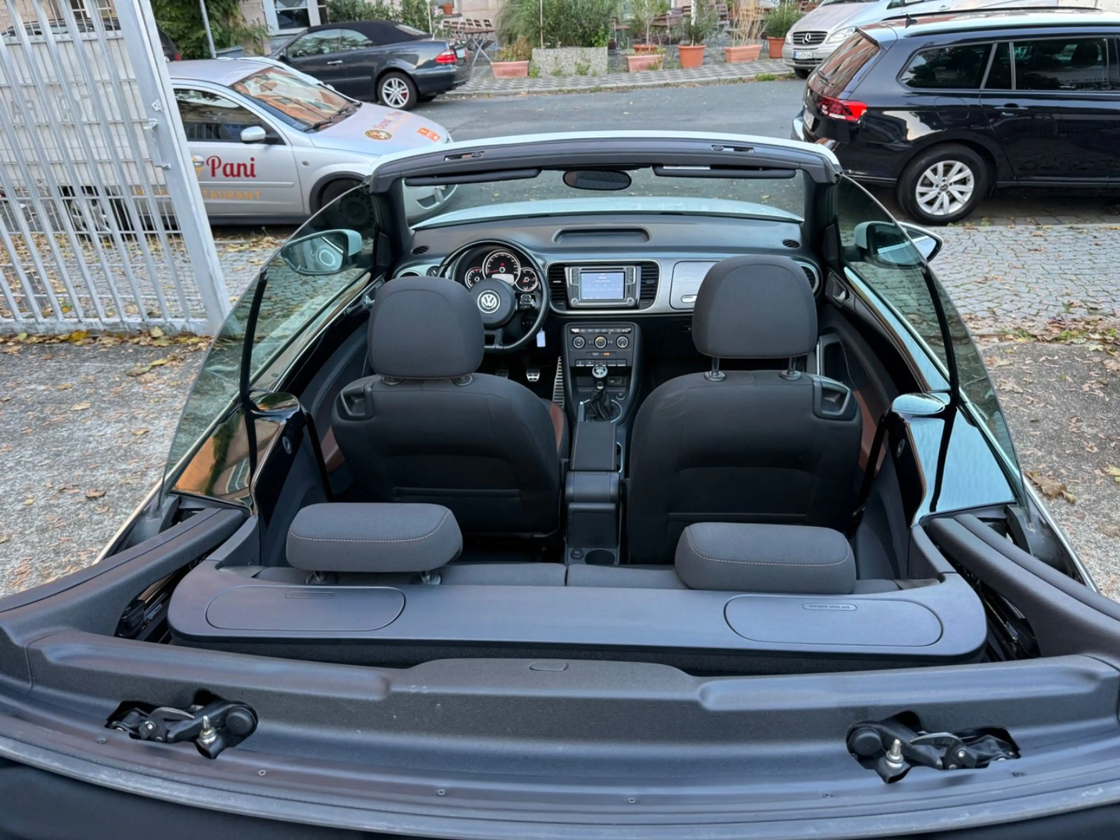 Volkswagen Beetle Cabriolet Allstar 1,2 KAMERA/DAB/XENON — photo 13