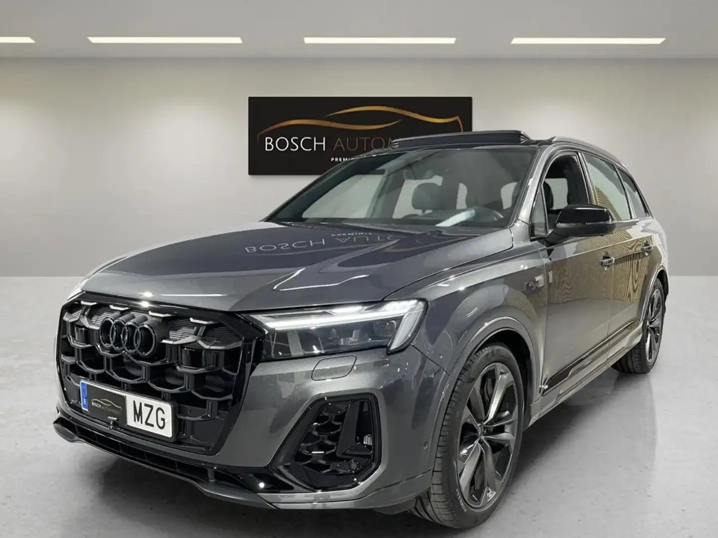 Audi Q7 Black Line 50TDI 286cv Quattro 7 plazas Gris - 1