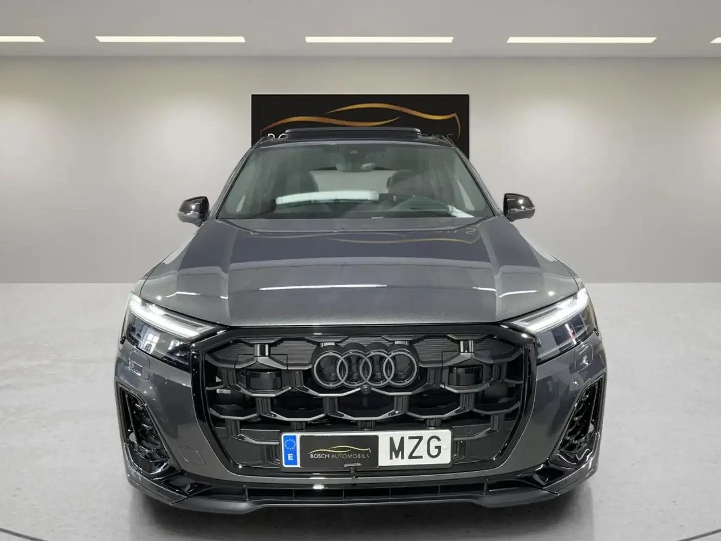 Audi Q7 Black Line 50TDI 286cv Quattro 7 plazas Gris - 2