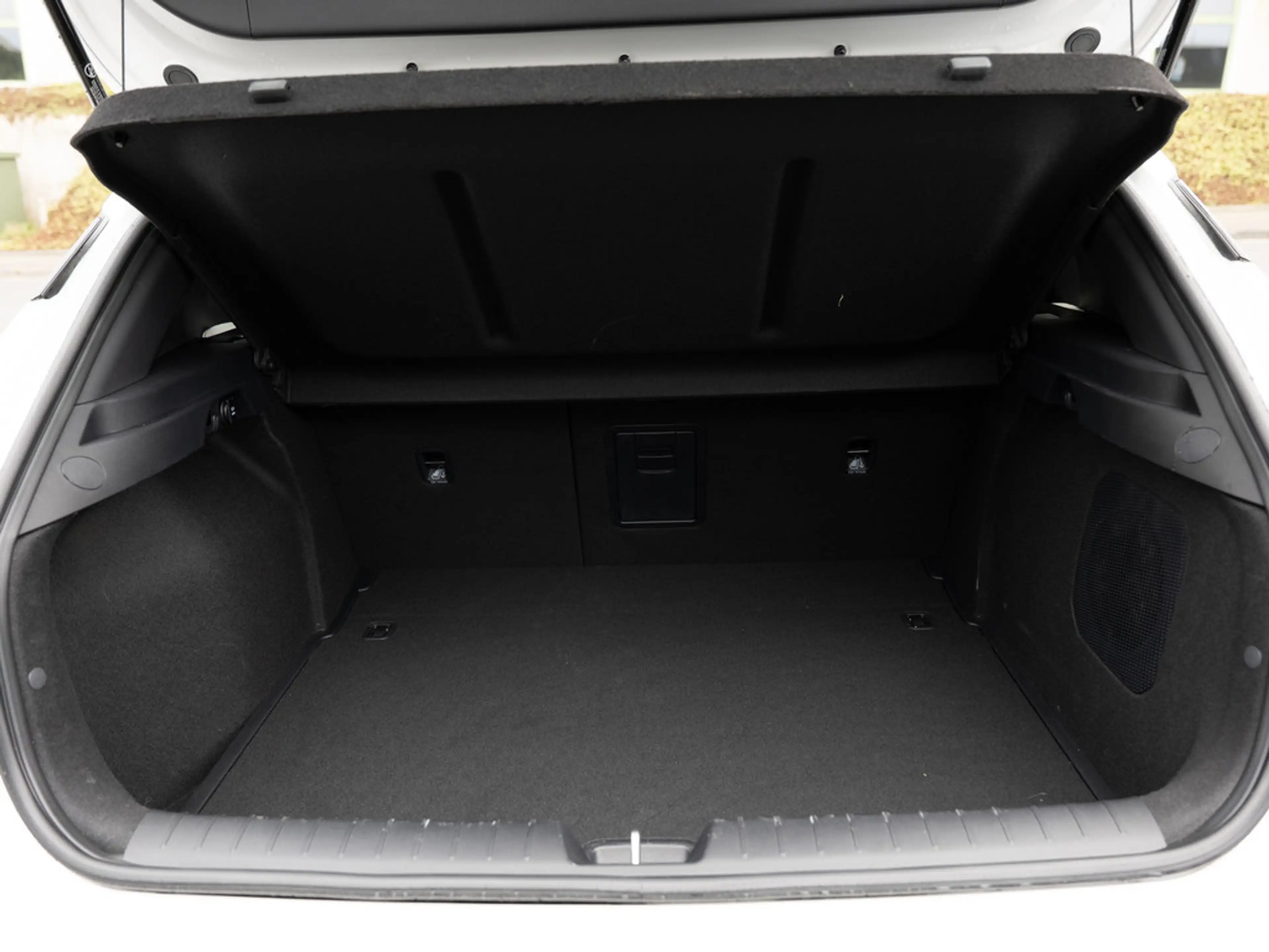 Kia K4 1.6 T-GDI GT-Line 360° LED SITZBELÜFTUNG — photo 11