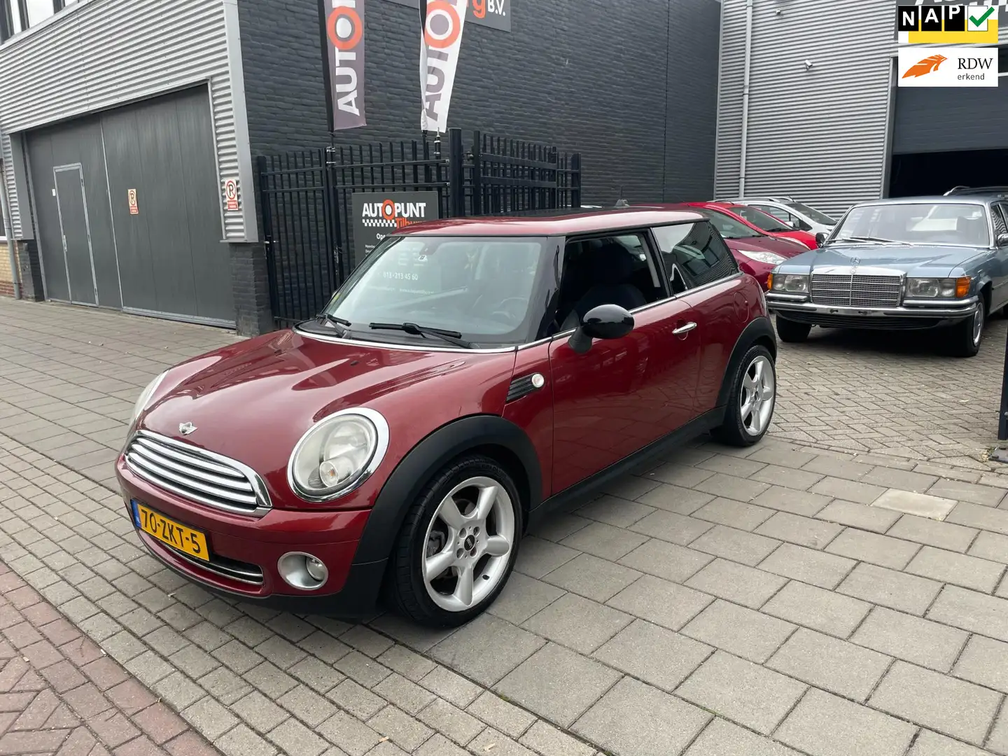 MINI One Mini 1.4 Panoramadak Airco 6Bak NAP APK 1 Jaar Rouge - 1
