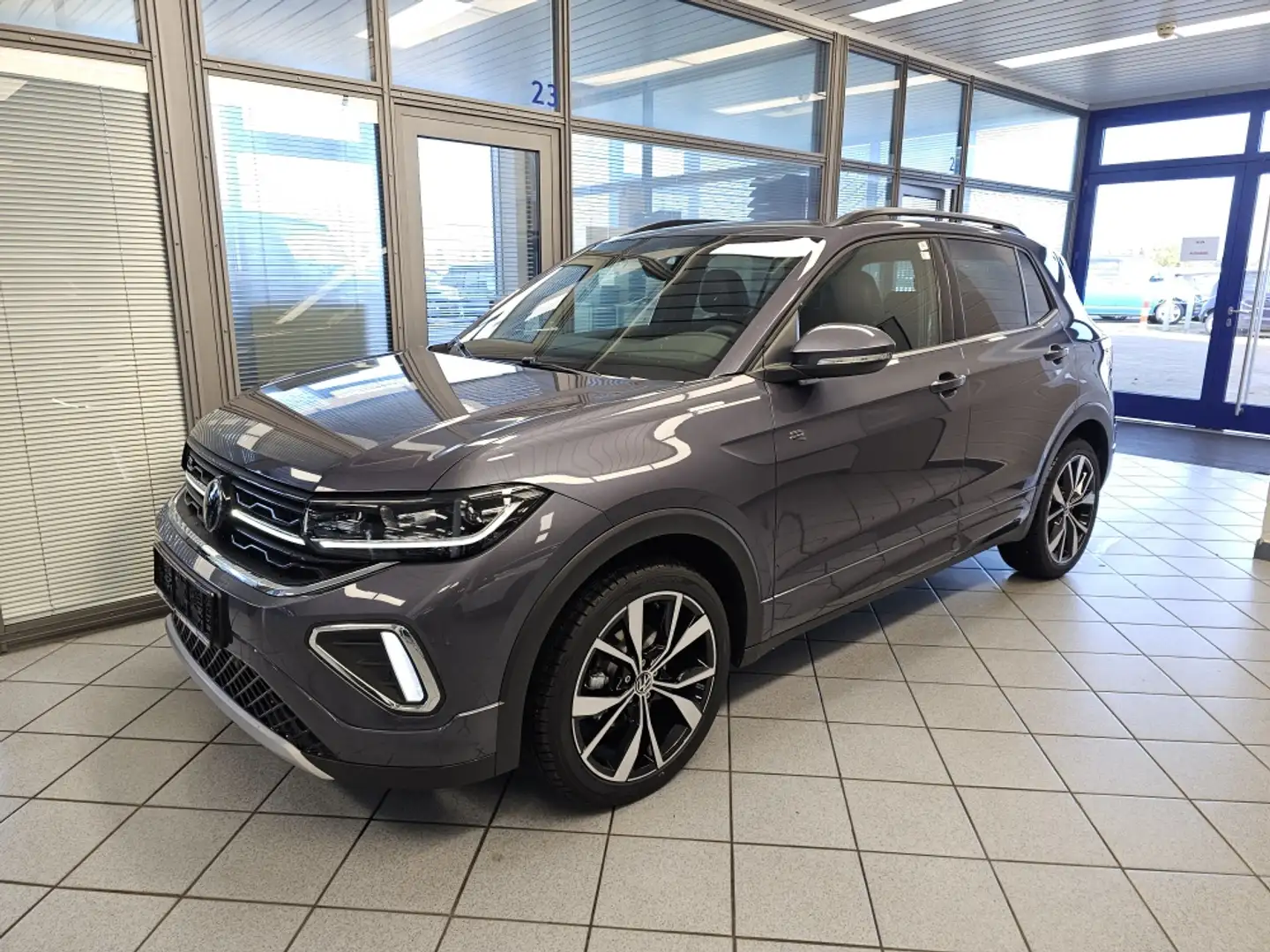 Volkswagen T-Cross R-Line AHK,Climatr.,Kamera,Sitzhzg.,met. Gri - 2