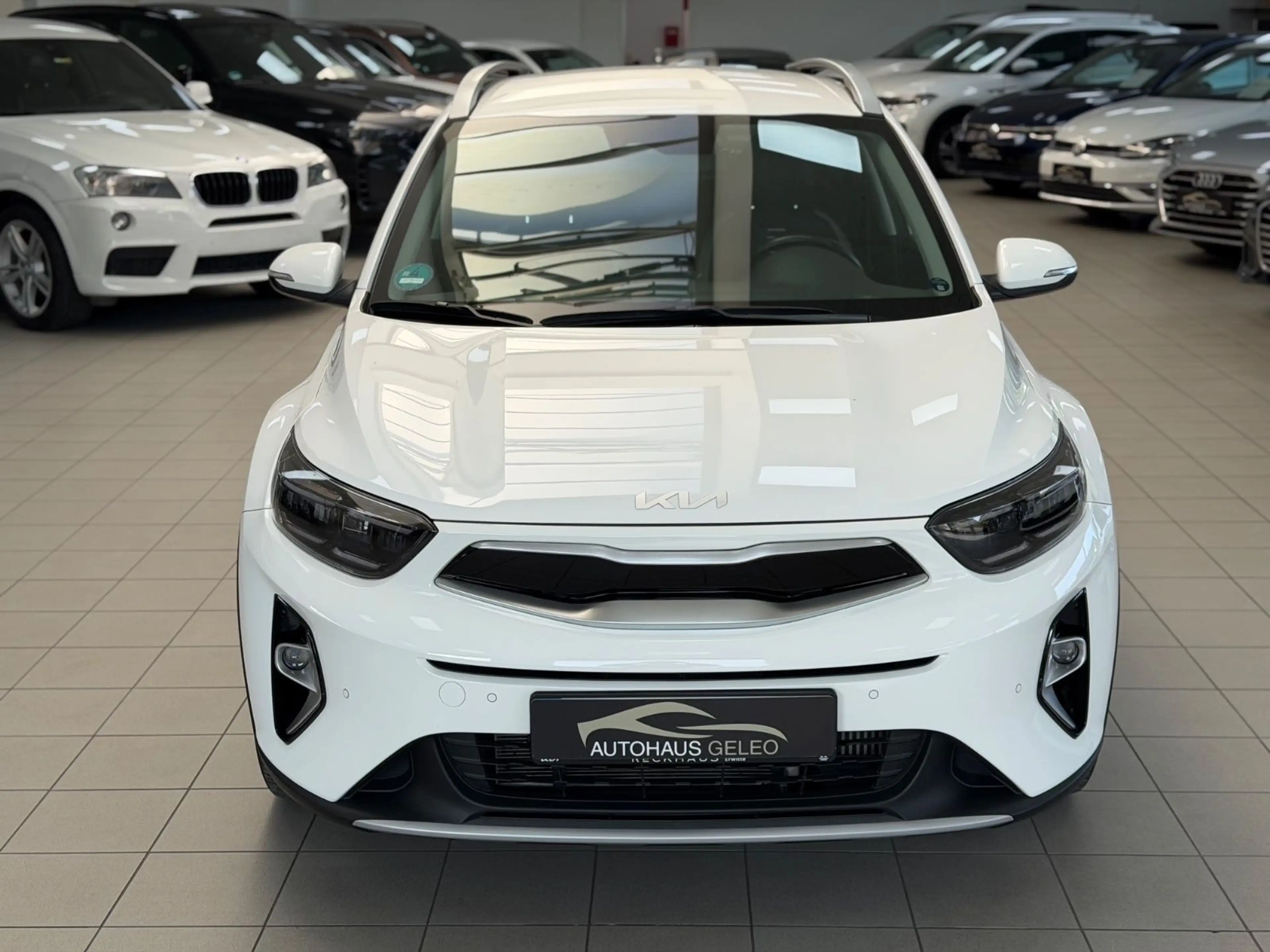 Kia Stonic Spirit — photo 2