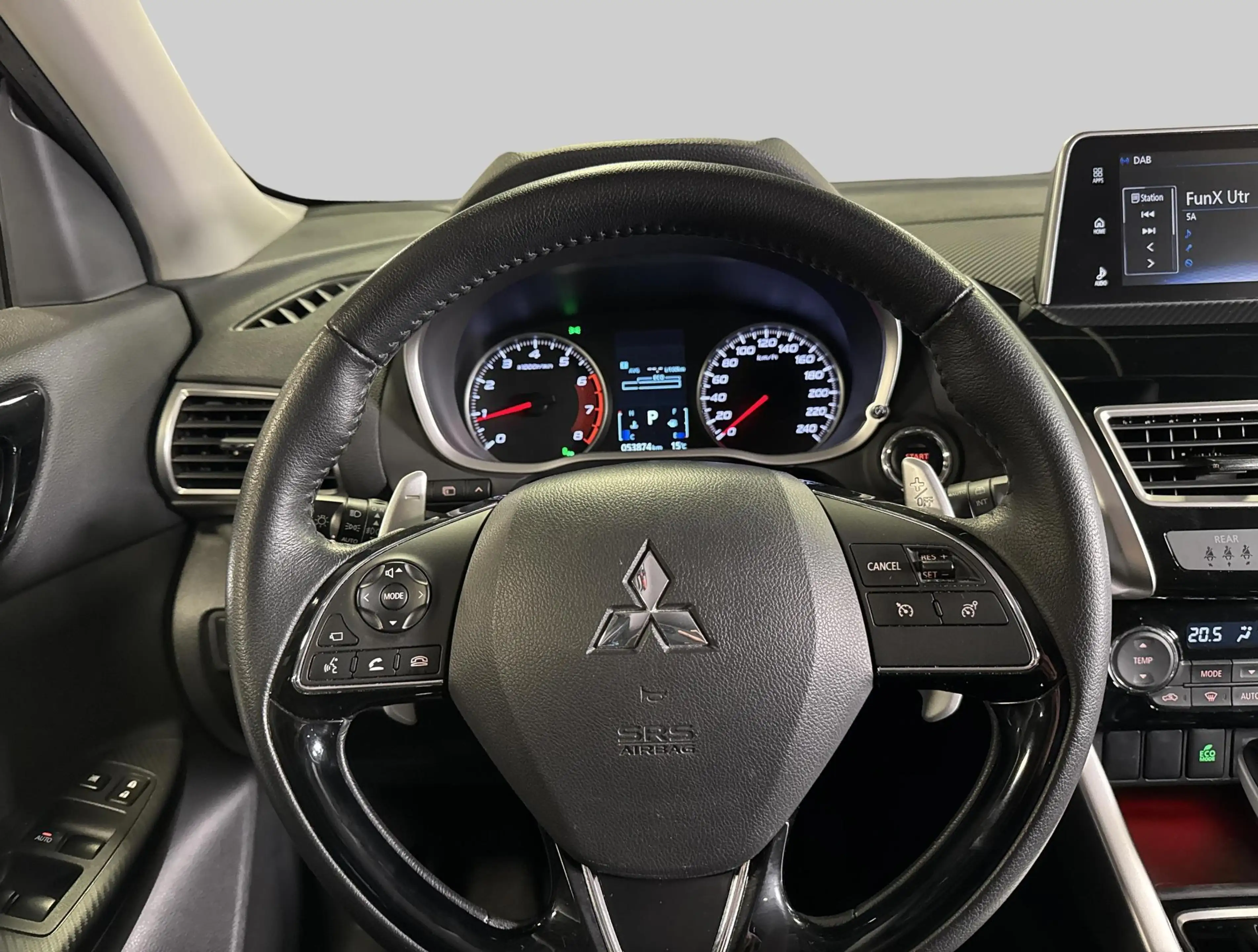 Mitsubishi Eclipse Cross 1.5 DI-T First Edition — photo 12