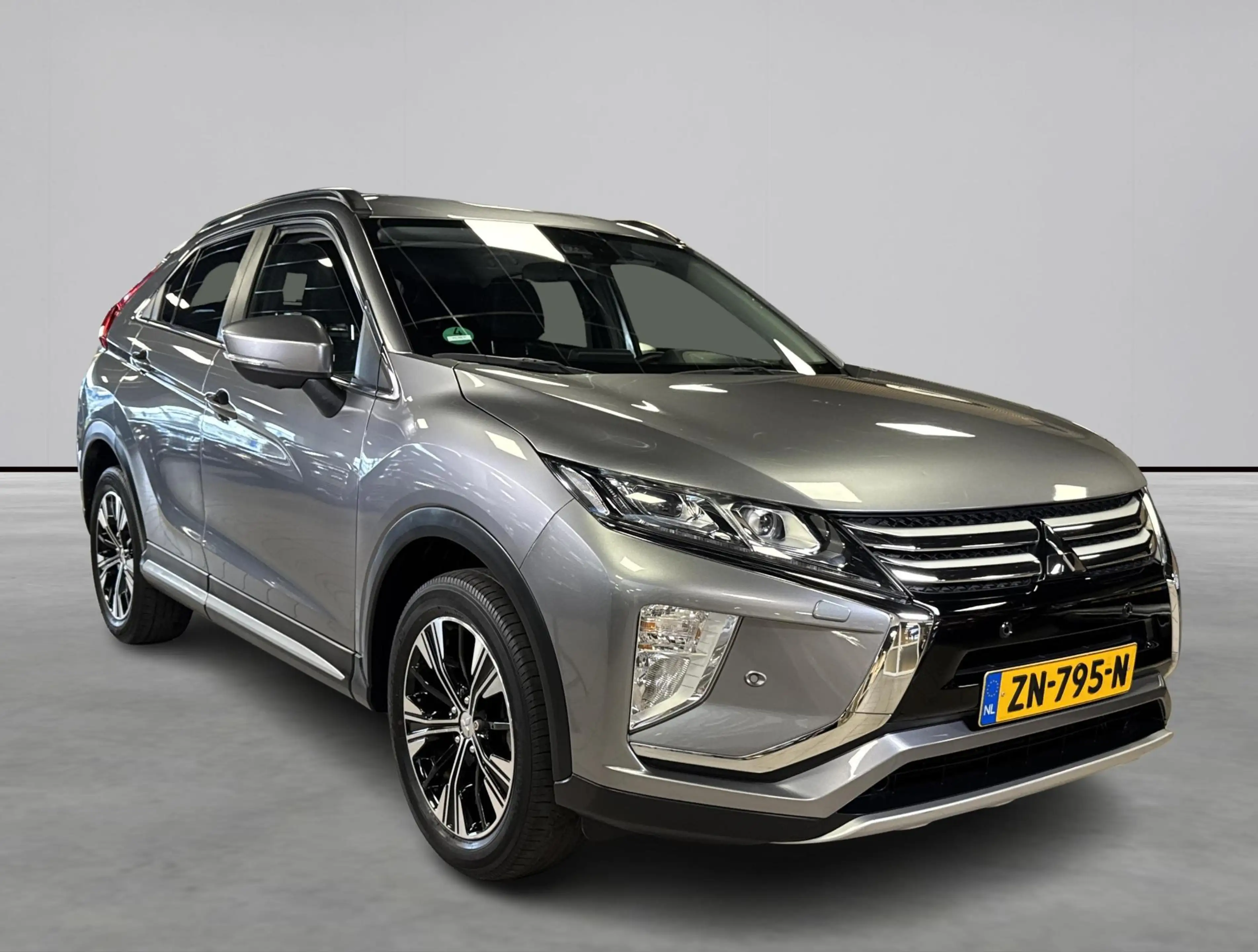 Mitsubishi Eclipse Cross 1.5 DI-T First Edition — photo 7