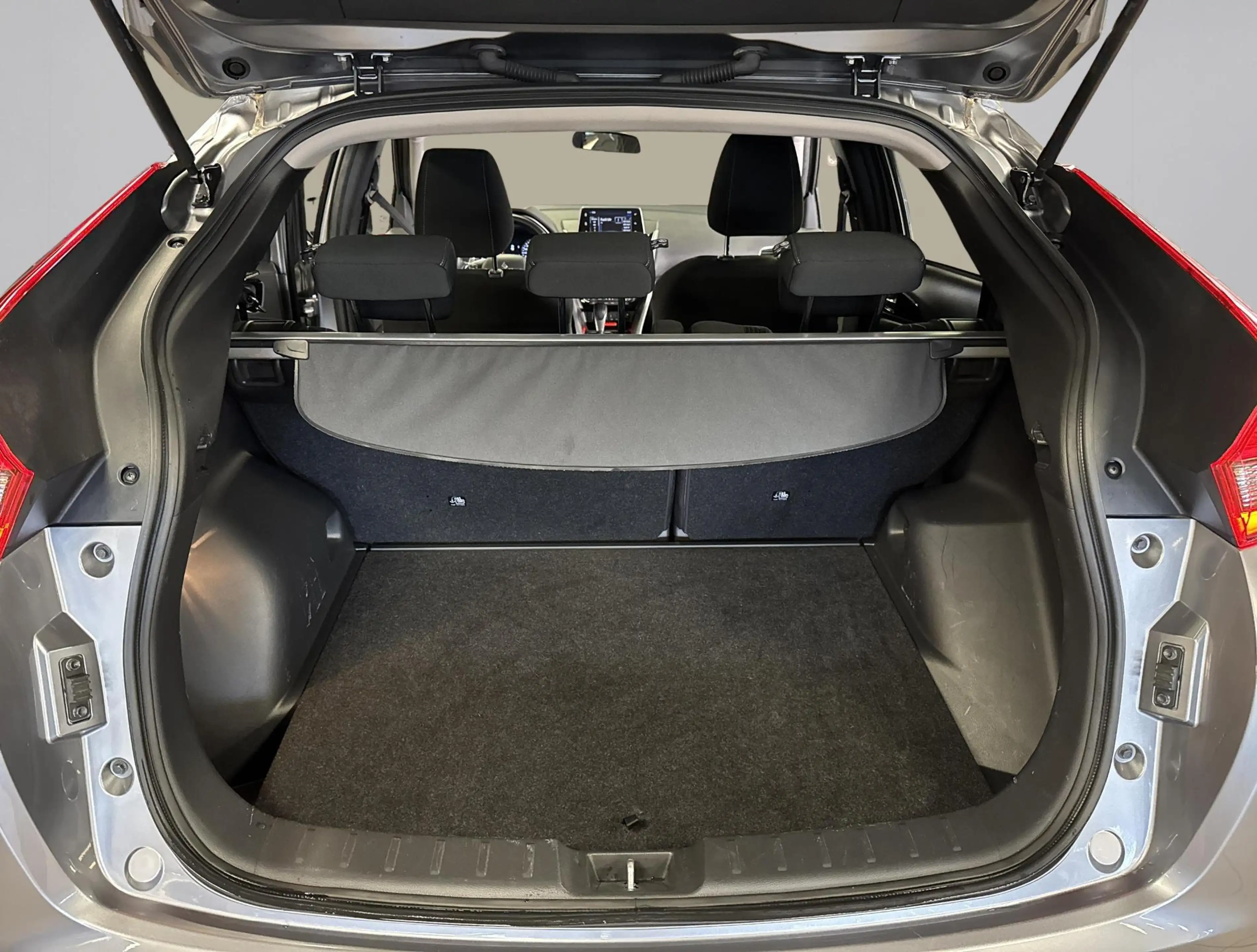 Mitsubishi Eclipse Cross 1.5 DI-T First Edition — photo 11