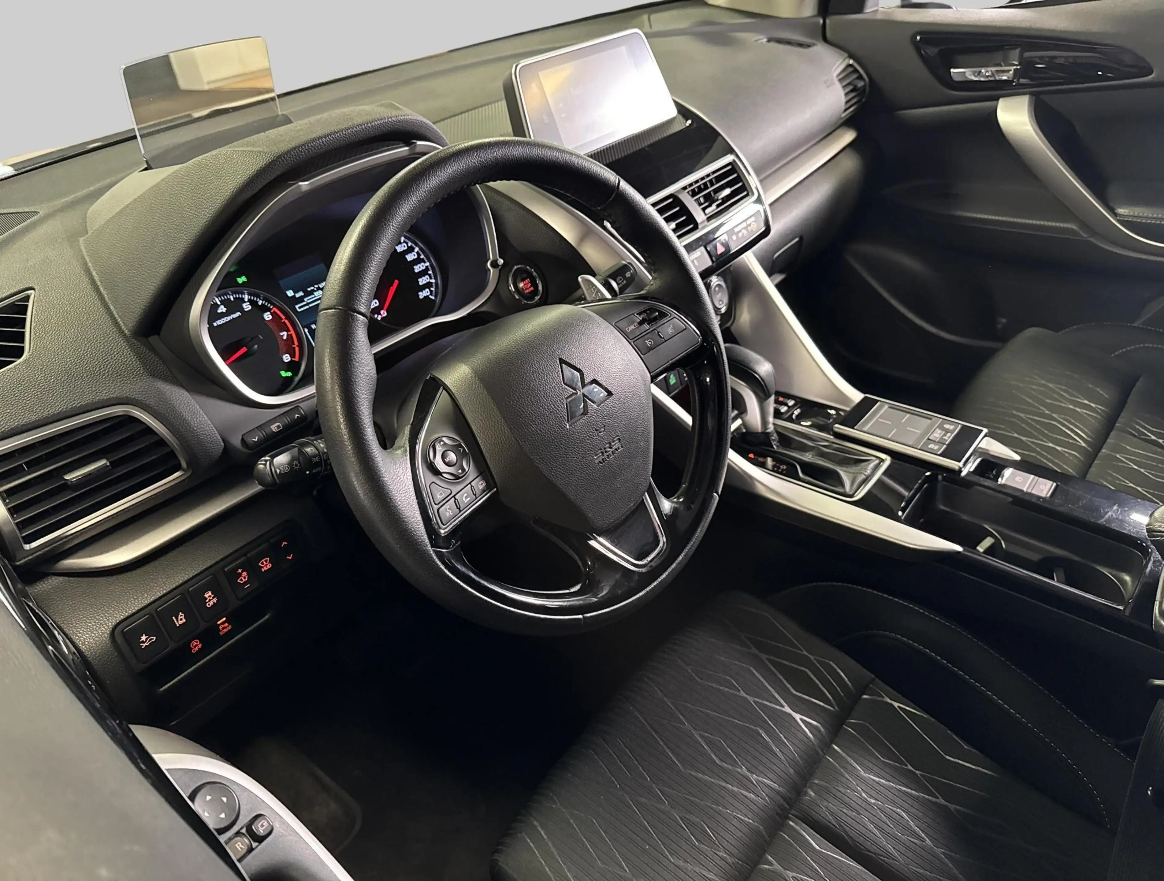 Mitsubishi Eclipse Cross 1.5 DI-T First Edition — photo 8
