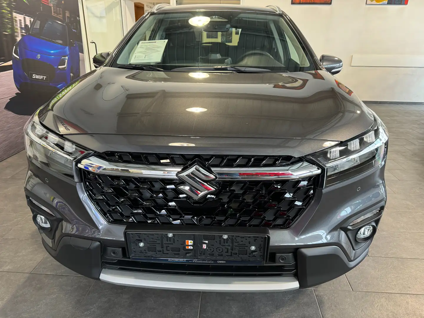Suzuki S-Cross 1,4 GL+ DITC Hybrid ALLGRIP shine "SNOW FOX" Grau - 1