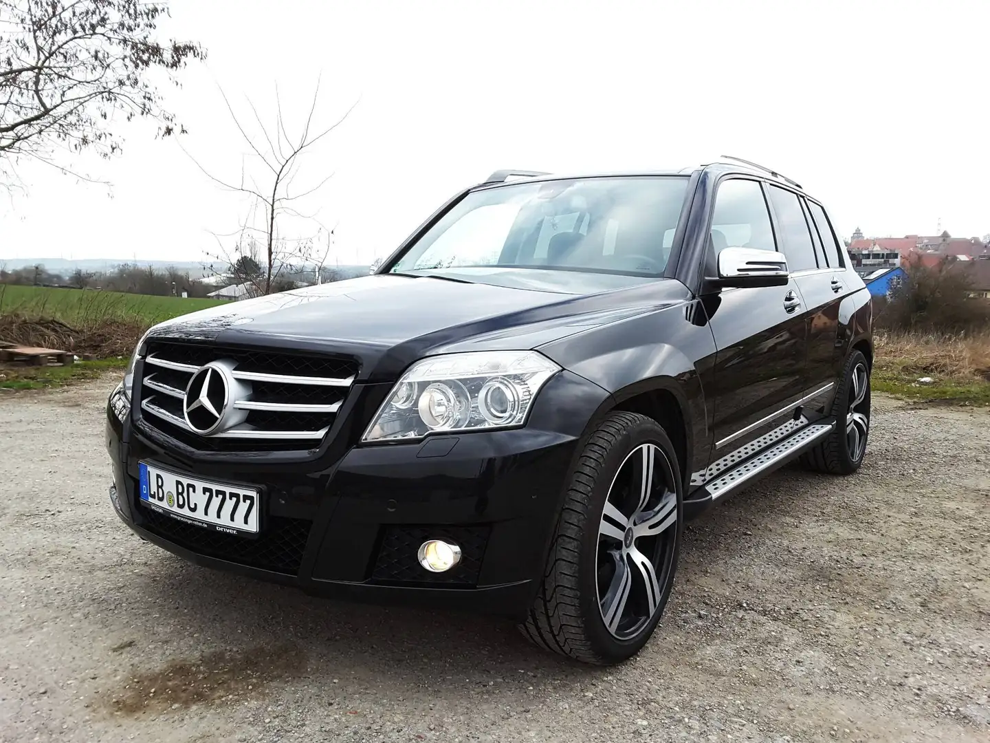 Mercedes-Benz GLK 320 GLK 320 CDI DPF 4Matic AMG Paket. 7G-Automatic. Schwarz - 1