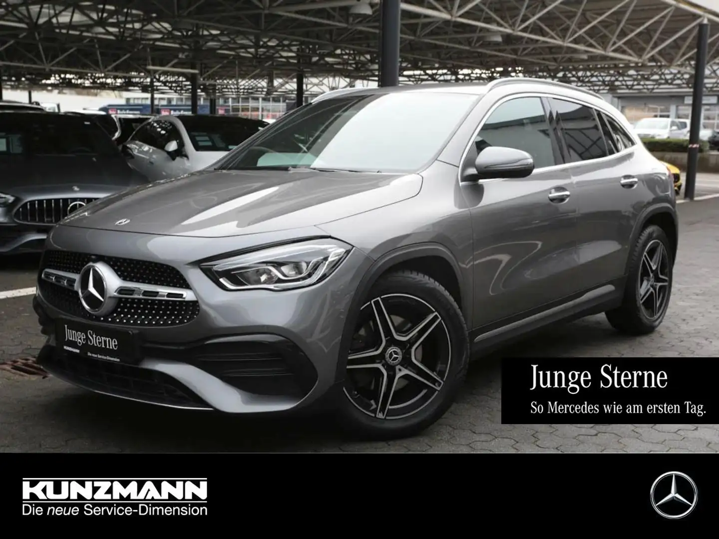 Mercedes-Benz GLA 250 4M AMG MBUX Navi Memory ParkPaket Grau - 1