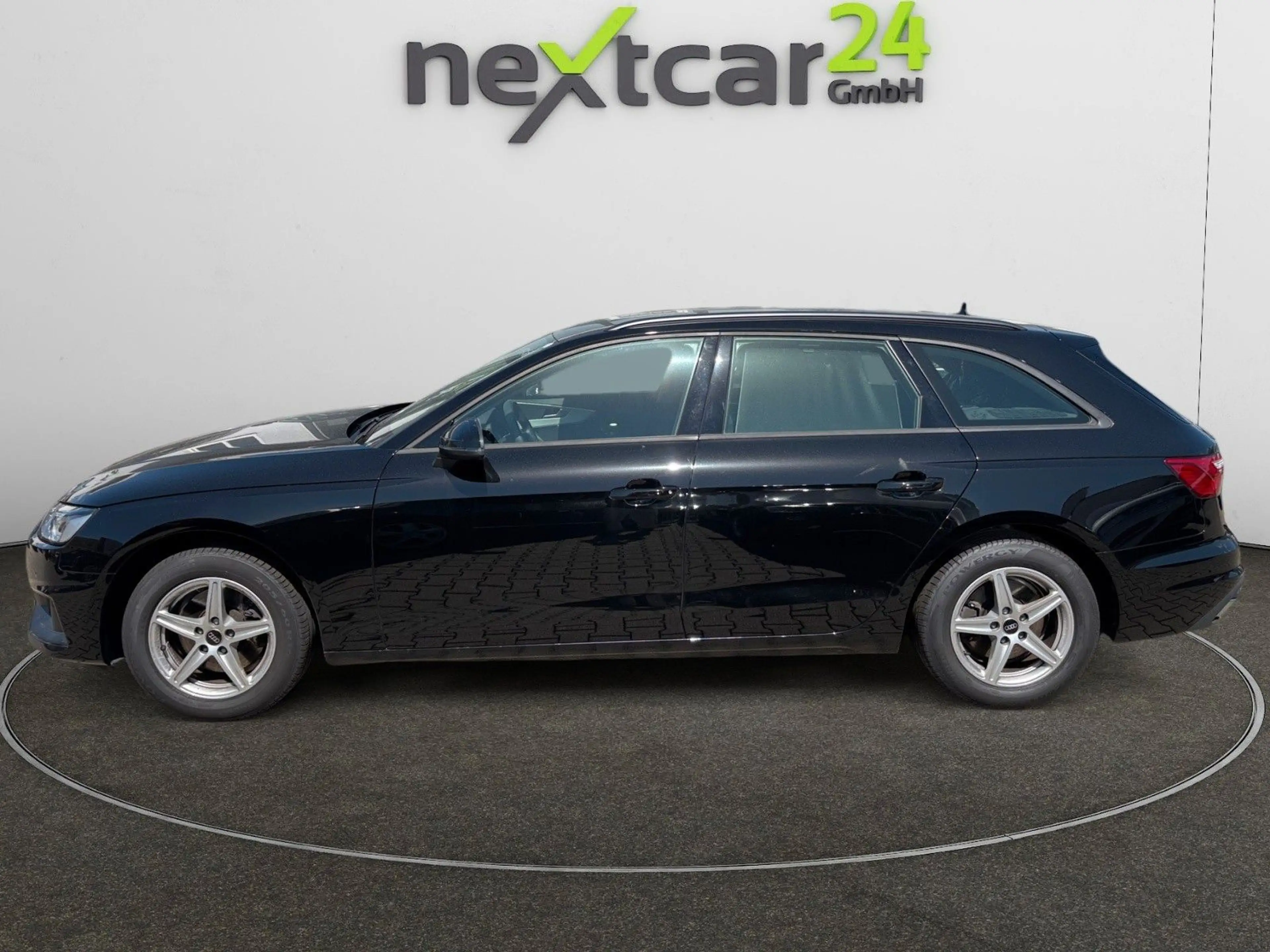 Audi A4 Avant 30 TDISPOSI|SHZ|AHK|TEMP| — photo 2