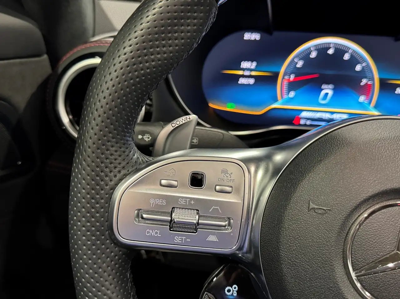 Mercedes-Benz AMG GT снимка Mercedes-Benz AMG GT