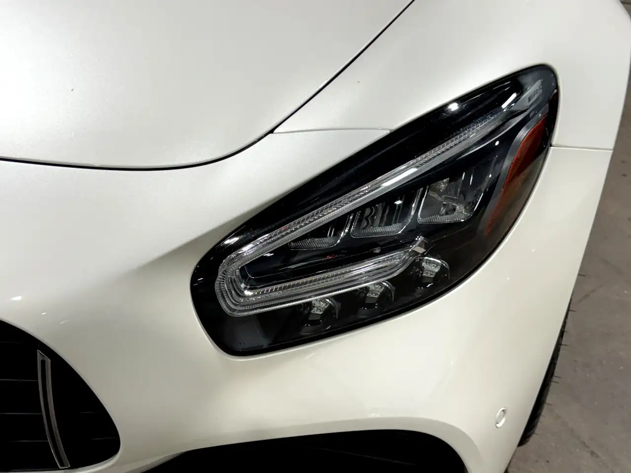 Mercedes-Benz AMG GT снимка Mercedes-Benz AMG GT