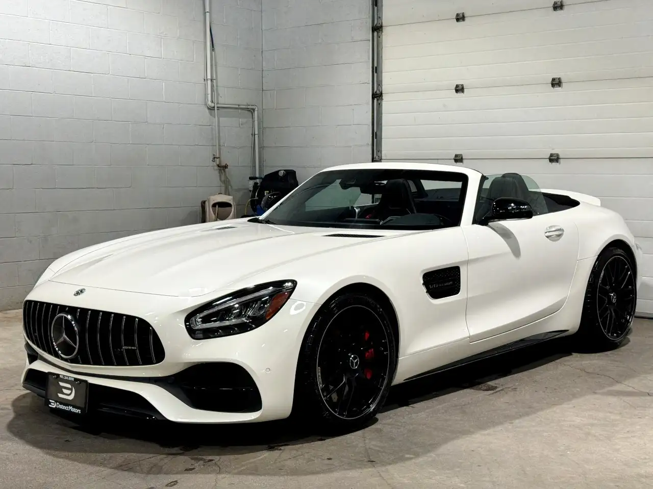 Mercedes-Benz AMG GT снимка Mercedes-Benz AMG GT
