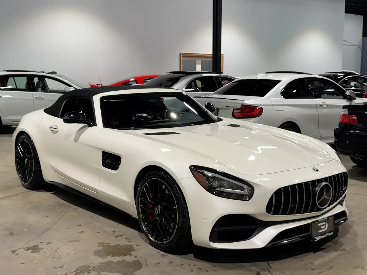 Mercedes-Benz AMG GT снимка Mercedes-Benz AMG GT