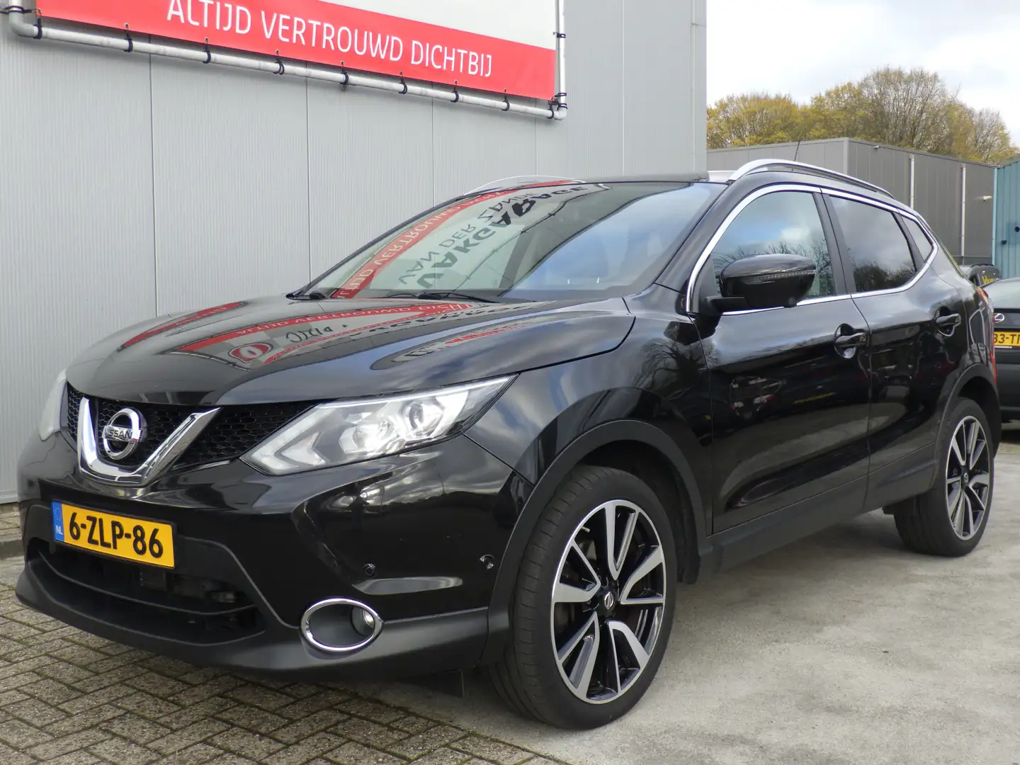 Nissan Qashqai 1.2 Tekna AUT, Panodak, Camera, Trekhk, Leder, Com Schwarz - 2
