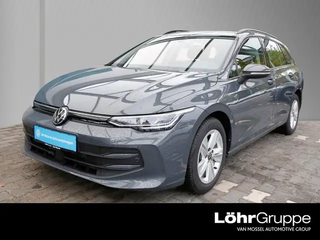 Volkswagen Golf VIII Variant 1.5 eTSI Life 16" AHK Navi+VC ACC ...