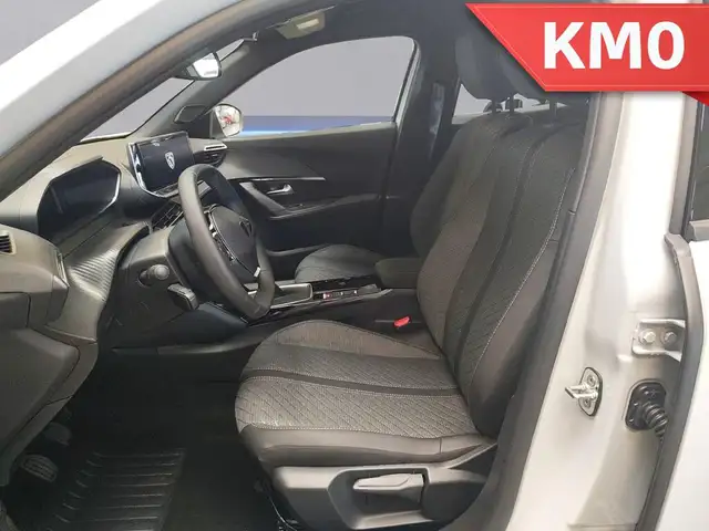 Peugeot 2008 view 10