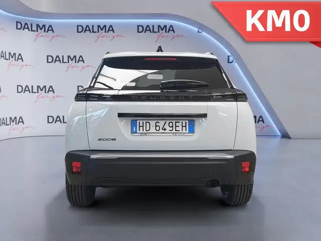 Peugeot 2008 view 4