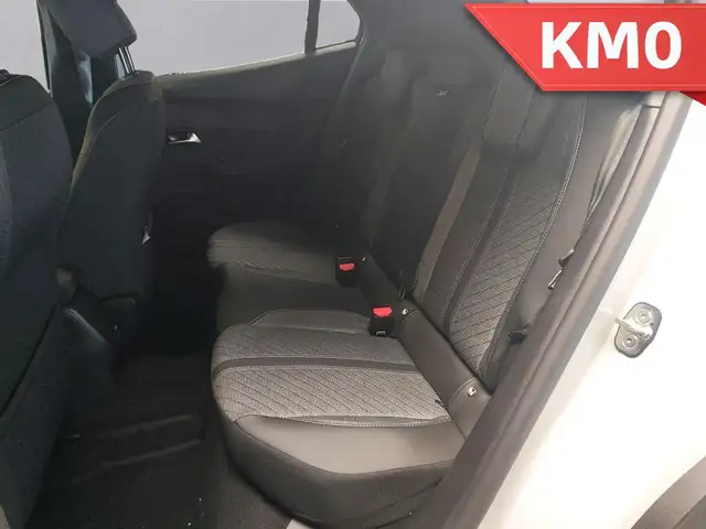 Peugeot 2008 view 13