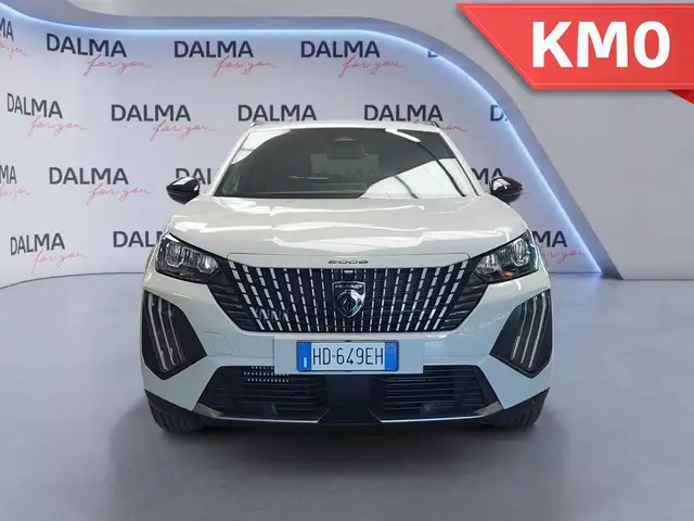 Peugeot 2008 view 8
