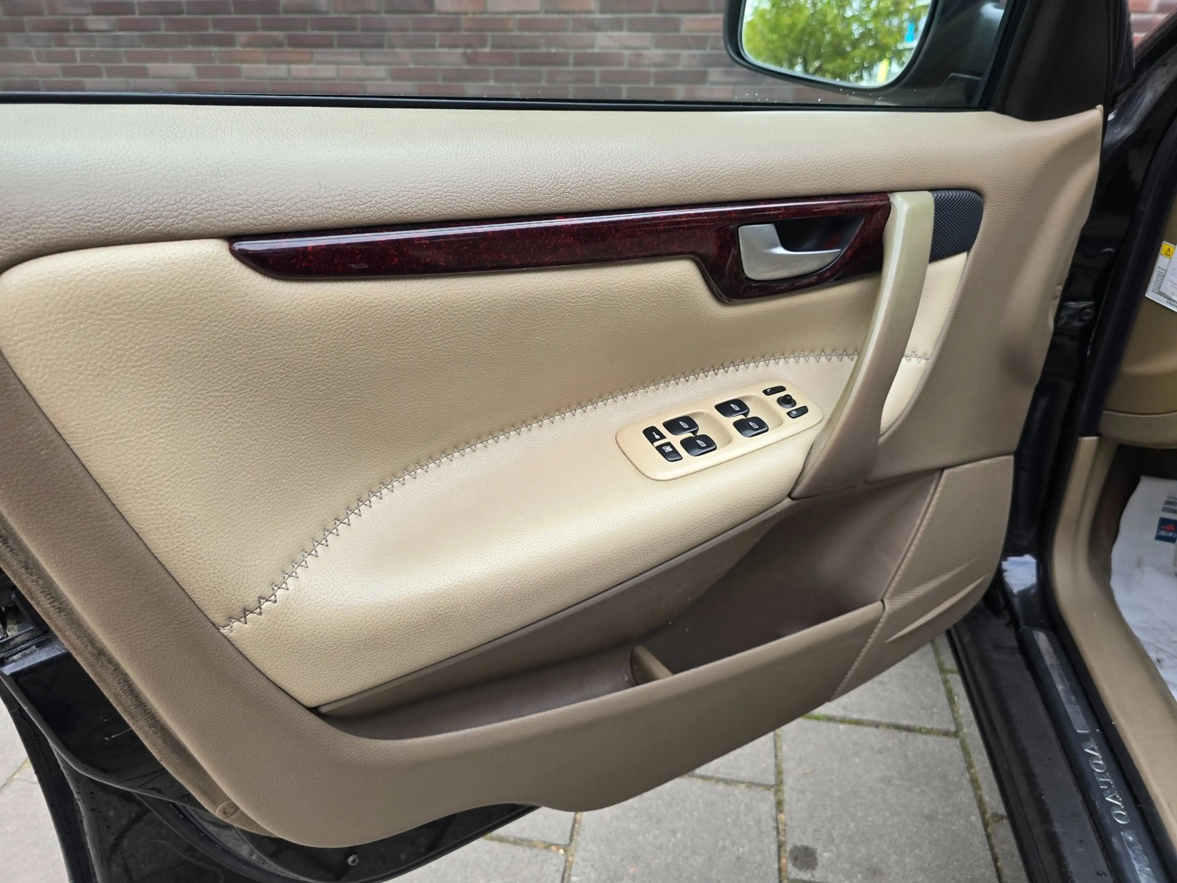 Volvo XC70 Volvo XC70 2.5 T Geartronic Comfort Line — photo 19
