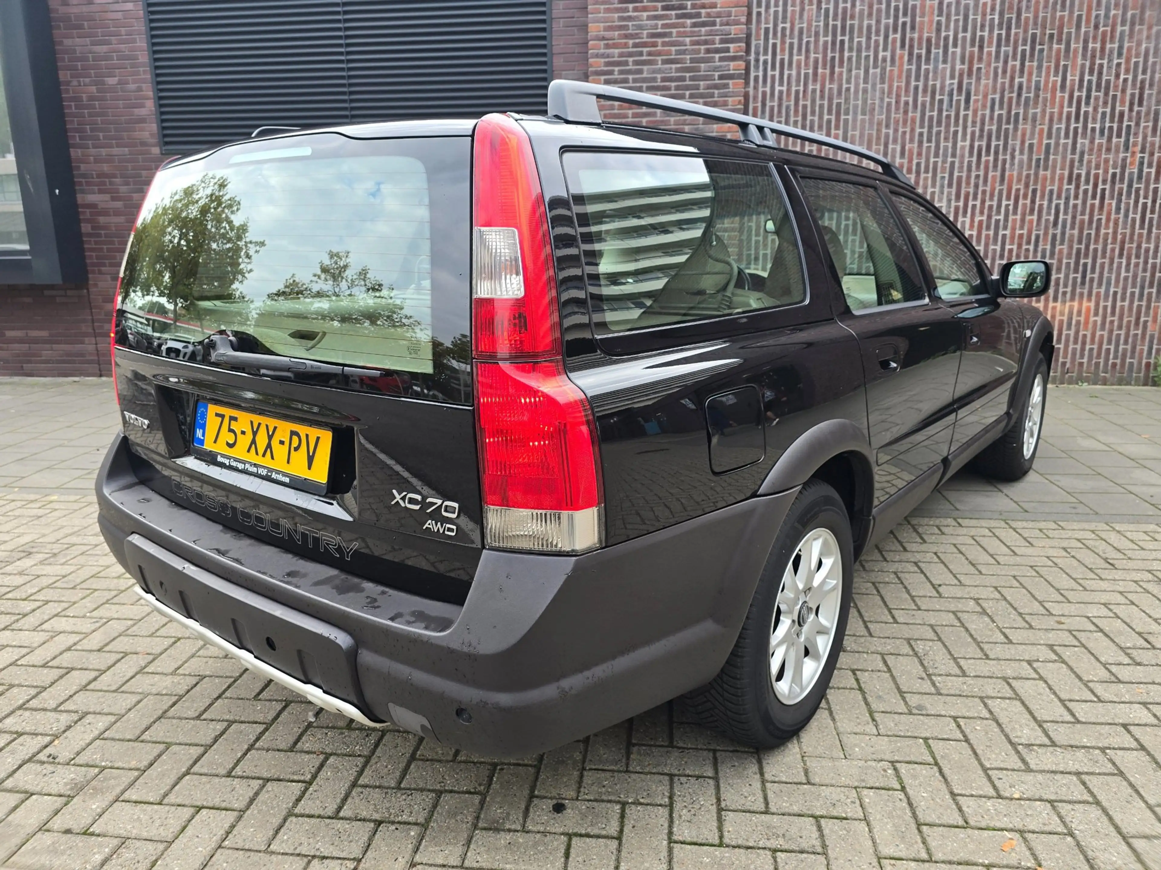 Volvo XC70 Volvo XC70 2.5 T Geartronic Comfort Line — photo 10