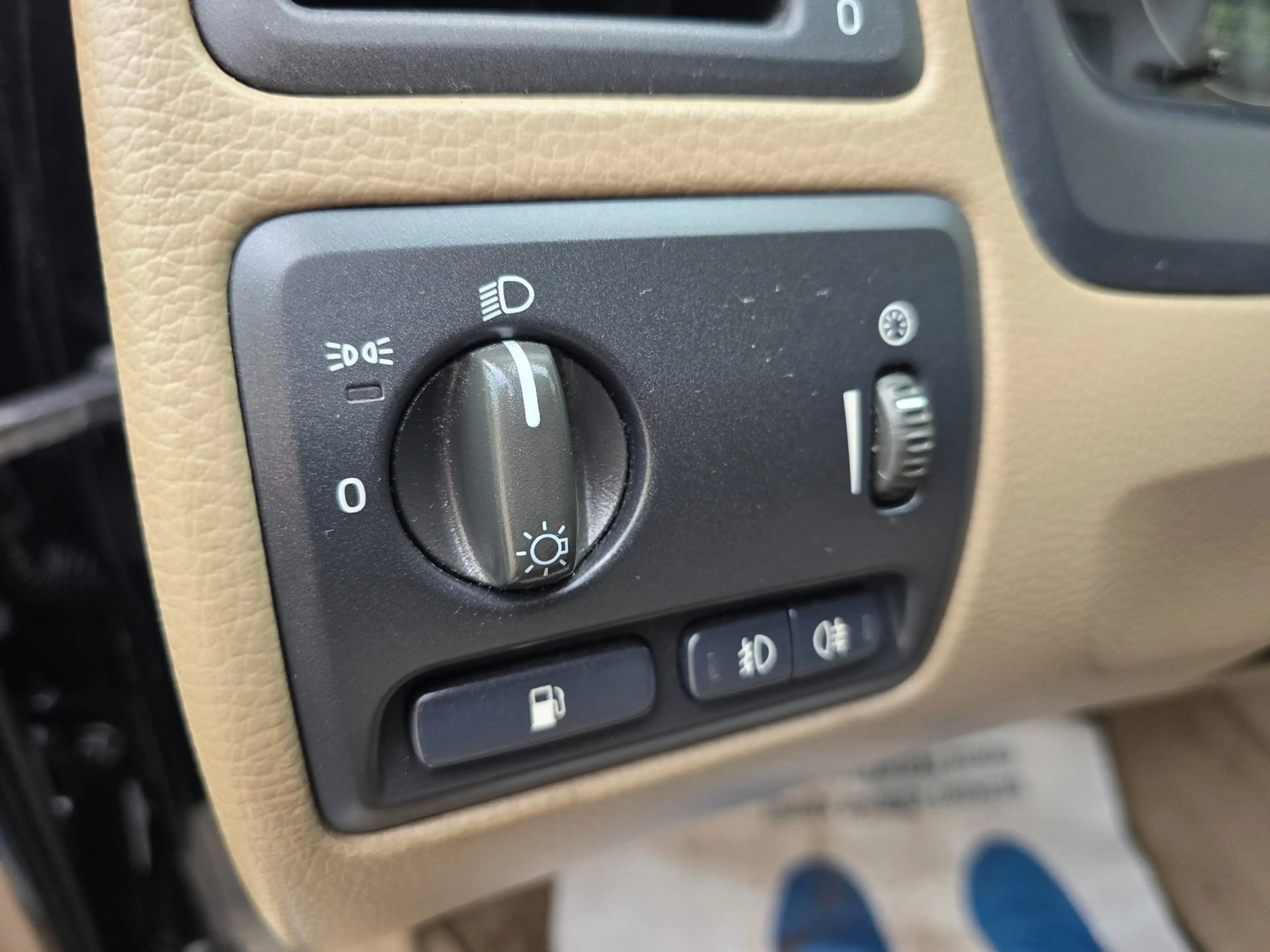 Volvo XC70 Volvo XC70 2.5 T Geartronic Comfort Line — photo 21