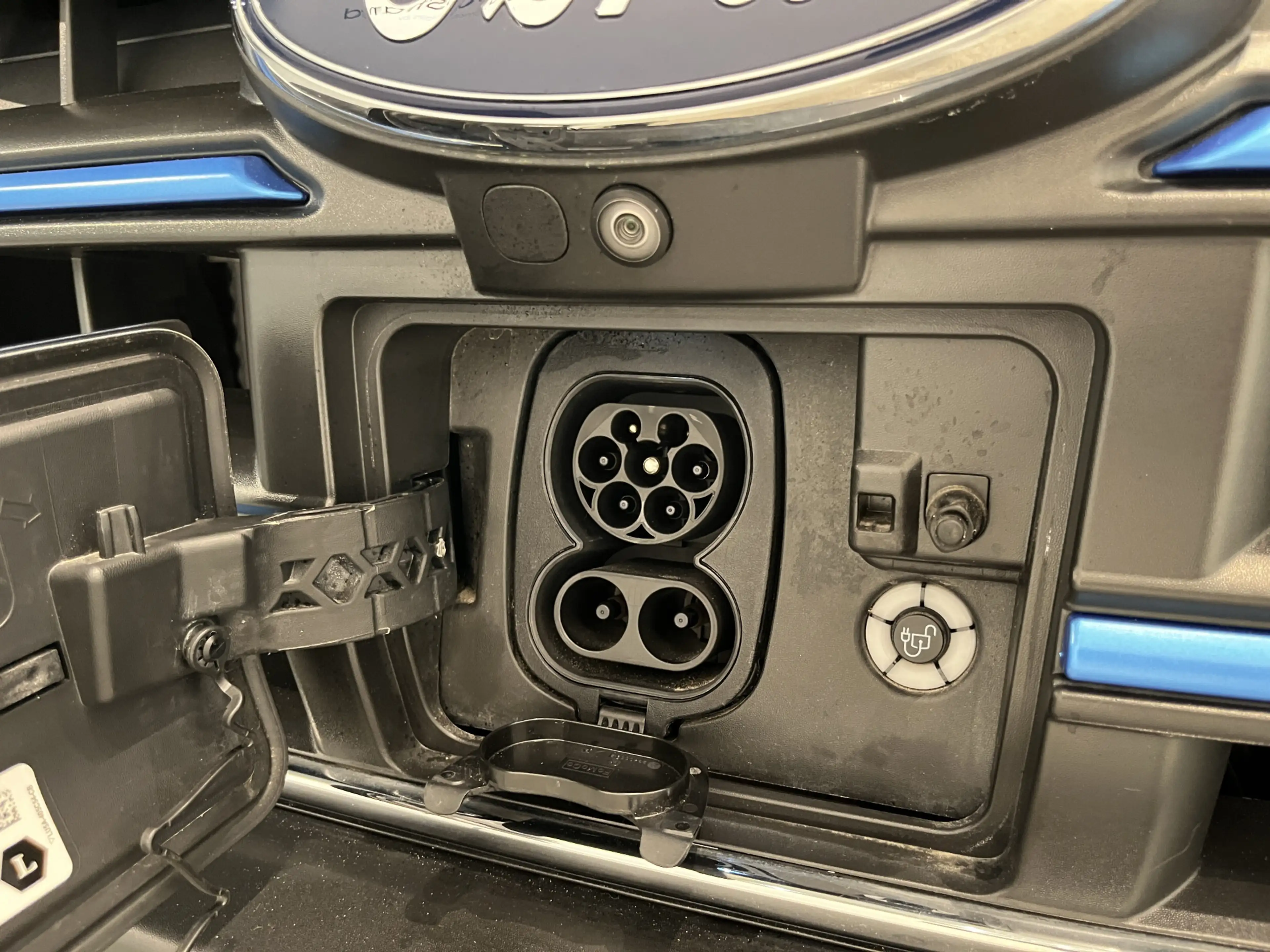Ford E-Transit 390 (3500 kg) L2H2 Trend 68 kWh / 100% Elektrisch — photo 13