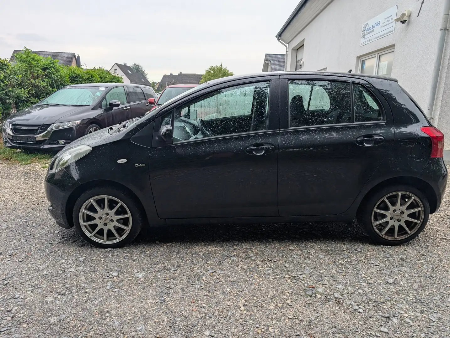 Toyota Yaris 1,4 D-4D 1. Hand/Klima/LM Felge/5 Türer/o. DPF! Schwarz - 2