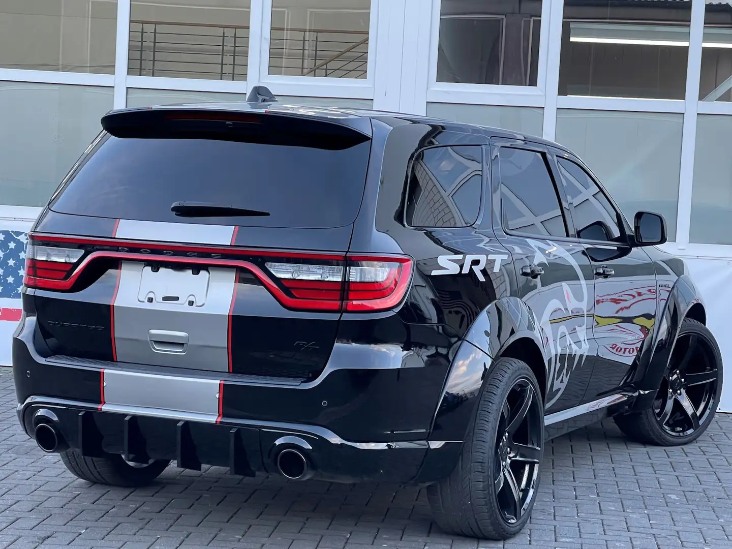Dodge Durango R/T 5,7L Widebody 22´´ LED Leder PDC SRT Noir - 2
