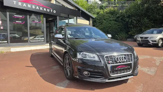 Audi S3 view 4