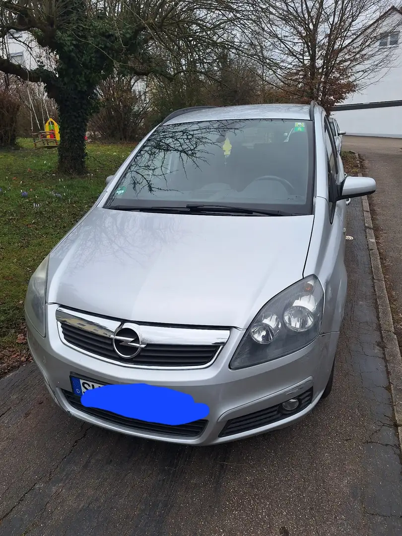 Opel Zafira 1.8i 16v CDX - 1