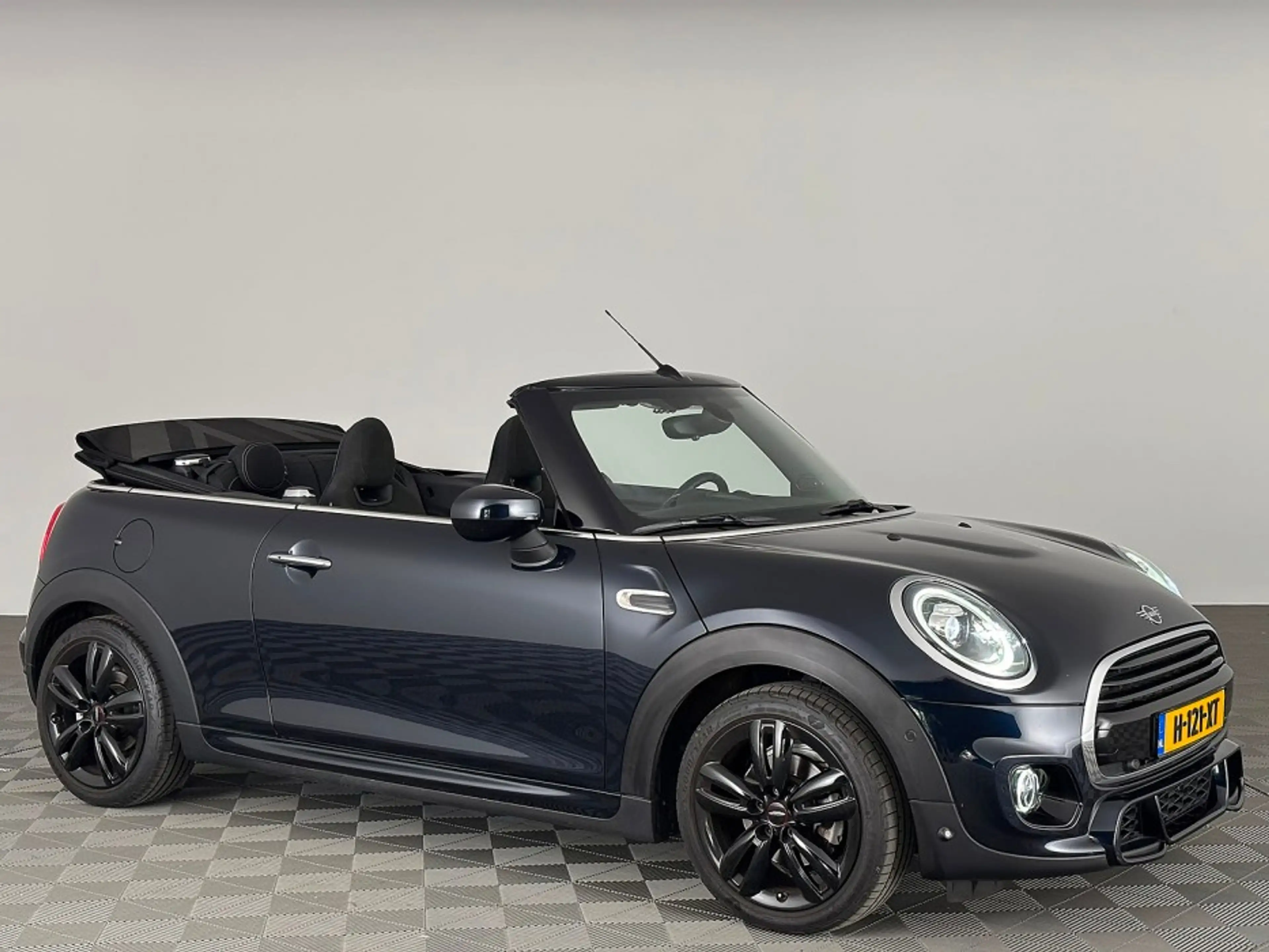 MINI Cooper Cabrio 1.5 *JCW PAKKET* harman/kardon | Full LED | ECC
