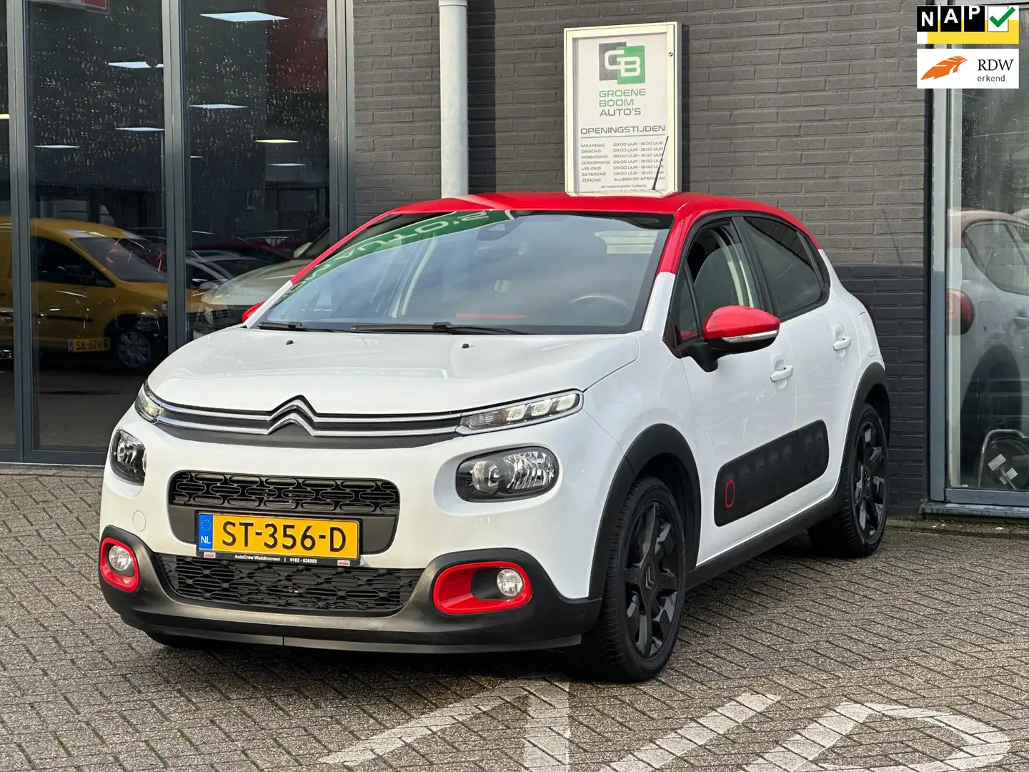 Citroen C3 1.2 PureTech Shine/CAMERA/CARPLAY/NAVI/NL-AUTO NAP Weiß - 1