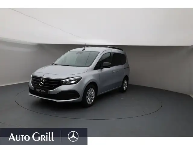 Mercedes-Benz EQT 200 Premium Wartungspaket 4-Season 22+75kw