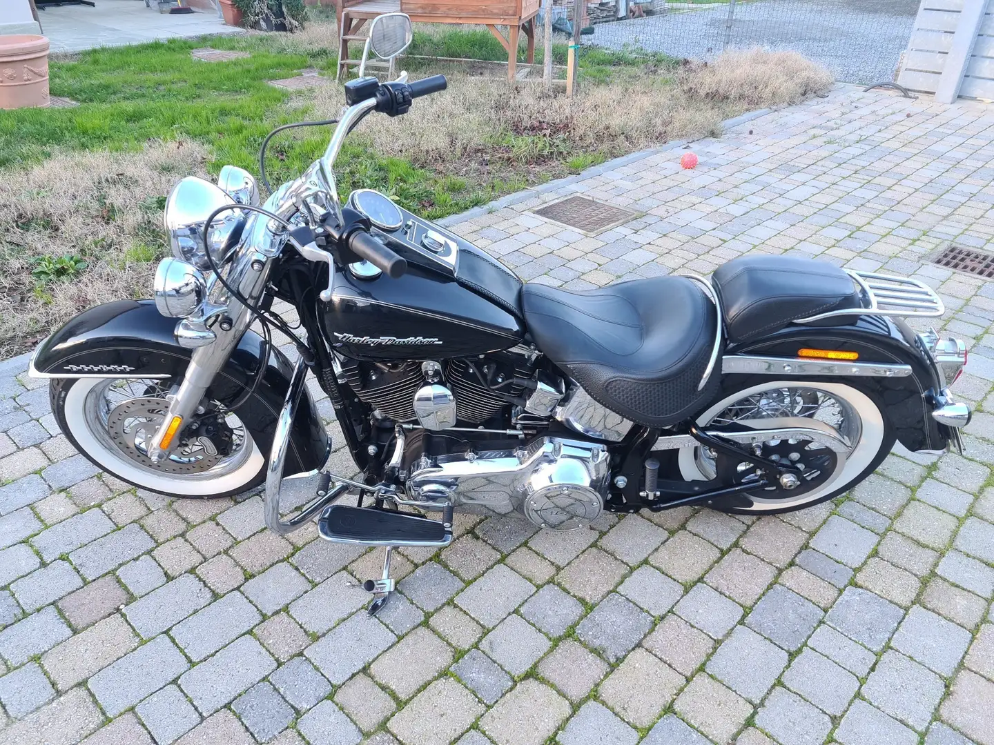 Harley-Davidson Deluxe Softail Deluxe abs Siyah - 1