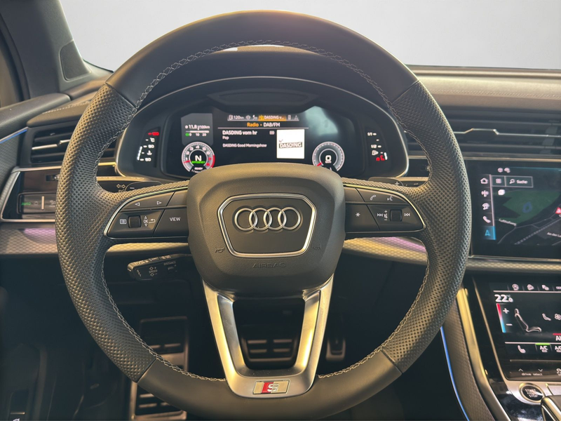 Audi Q7 S line TFSI 7-Sitzer MATRIX B&O 360° HuD — photo 9