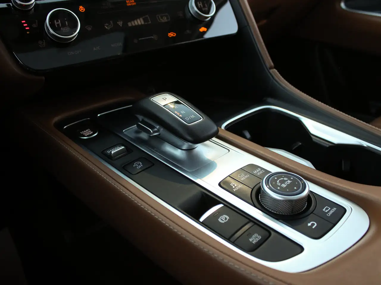 Infiniti QX60 fotografie Infiniti QX60