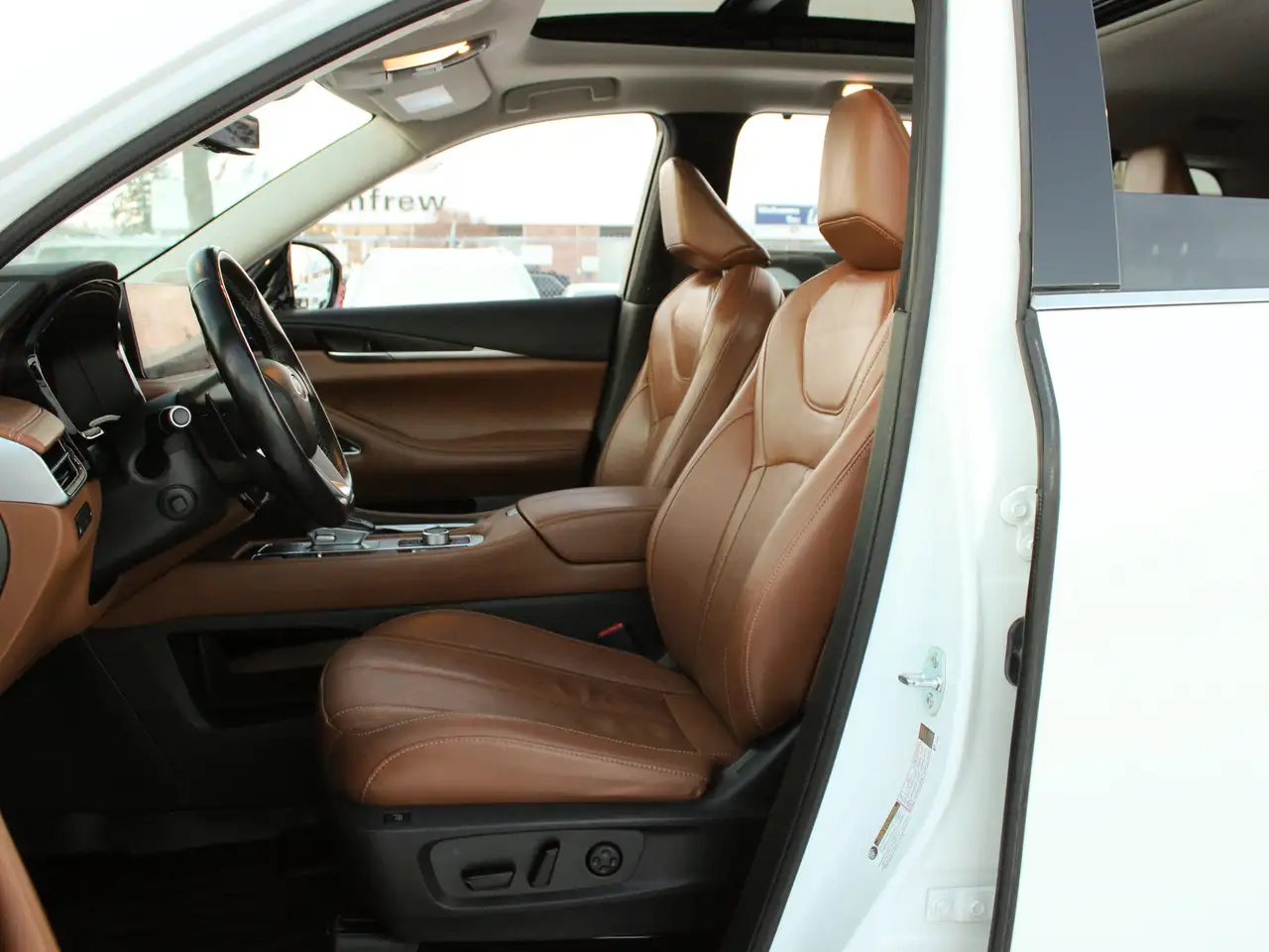 Infiniti QX60 fotografie Infiniti QX60