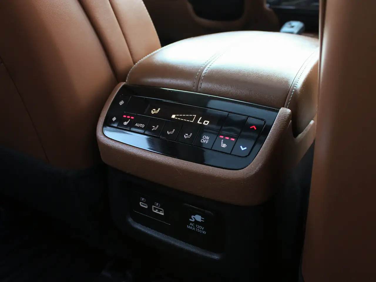 Infiniti QX60 fotografie Infiniti QX60