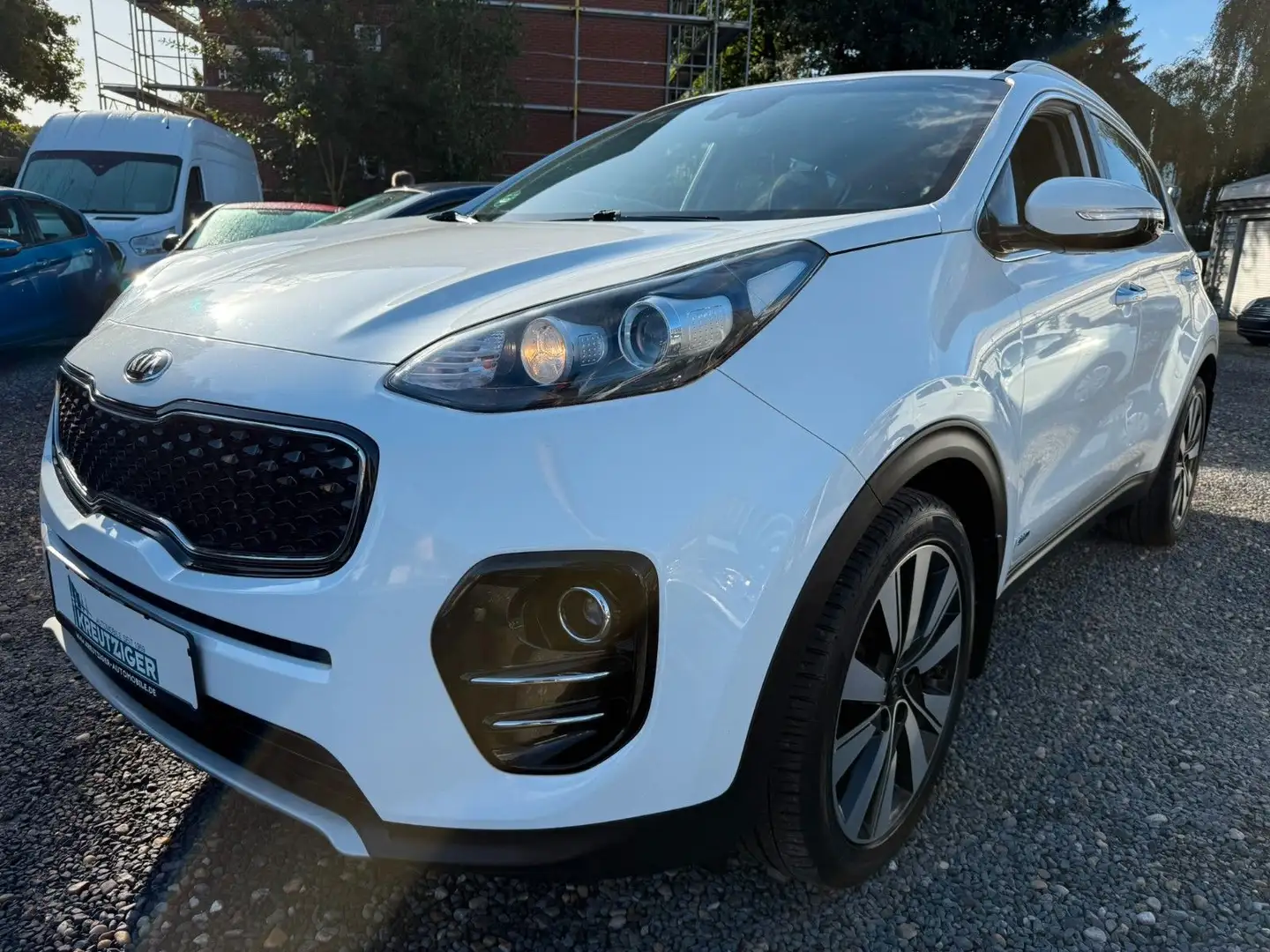 Kia Sportage Weiß - 1