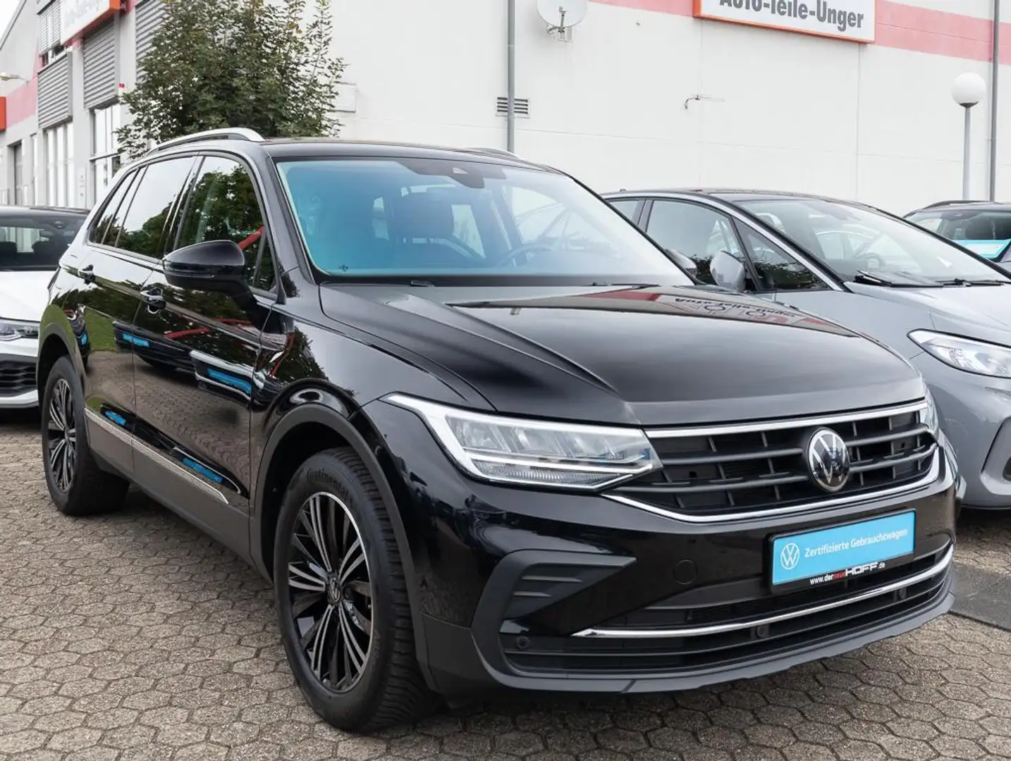 Volkswagen Tiguan 1.5 TSI DSG Active Kamera beh.Scheibe Navi Negro - 2