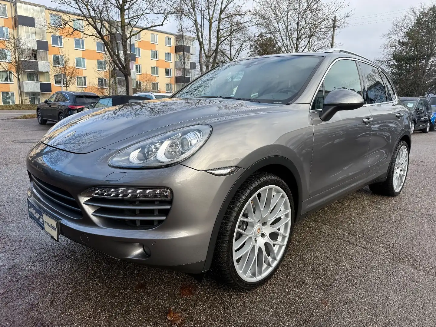 Porsche Cayenne Diesel AUT~Chrono~Kam~Pano~Leder~Bose Grau - 1