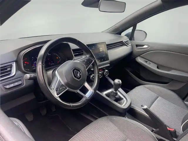 Renault Clio view 5