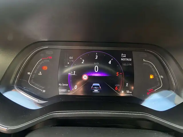 Renault Clio view 10