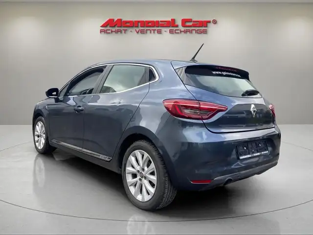 Renault Clio view 3