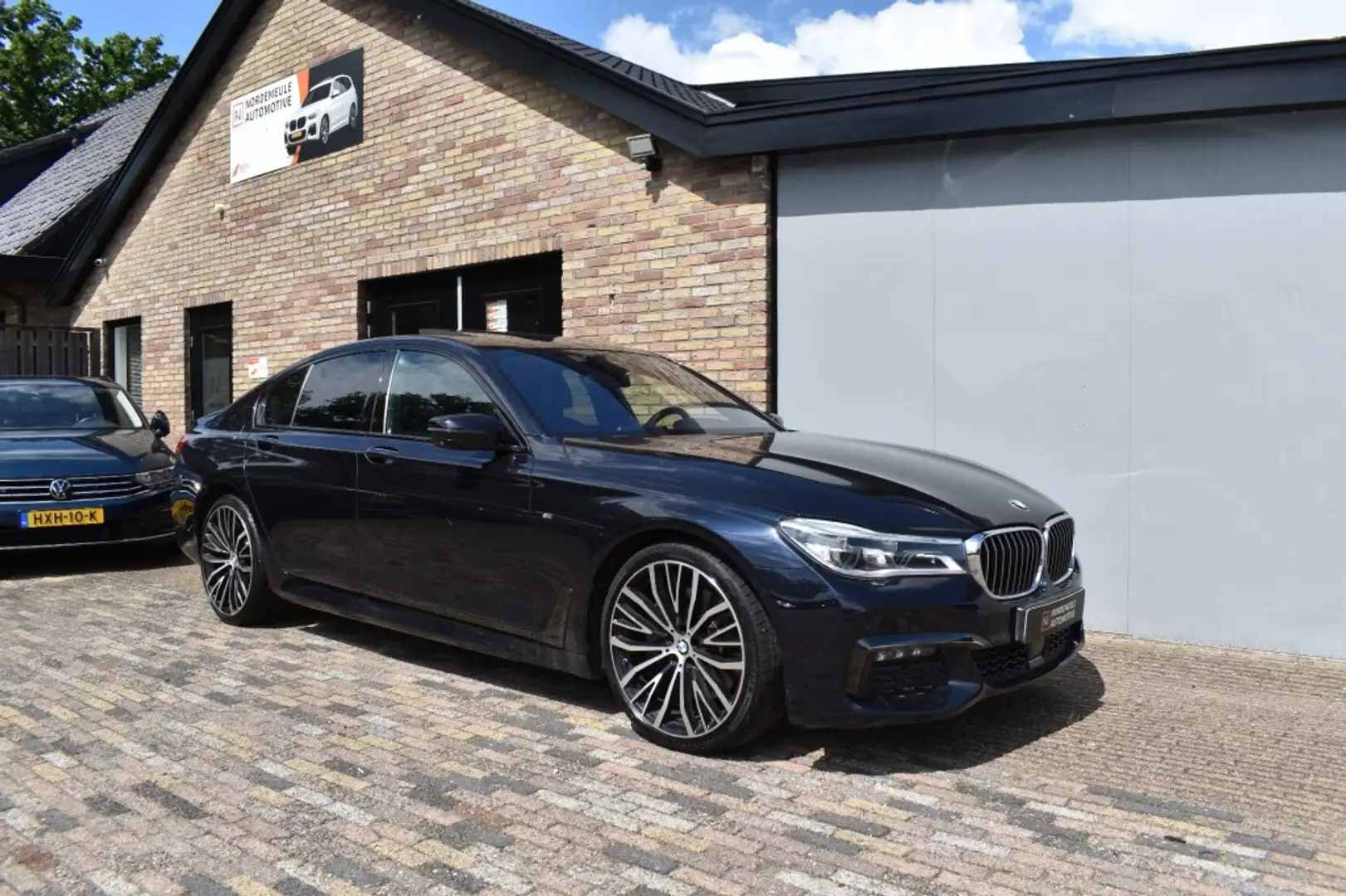 BMW 730 730D X Drive. HIGH EXEC. M Sport, Xenon, ACC, Pano Noir - 2