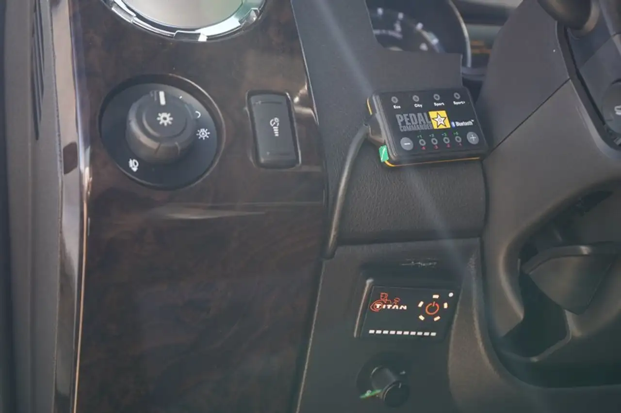 Ford F 350 снимка Ford F 350